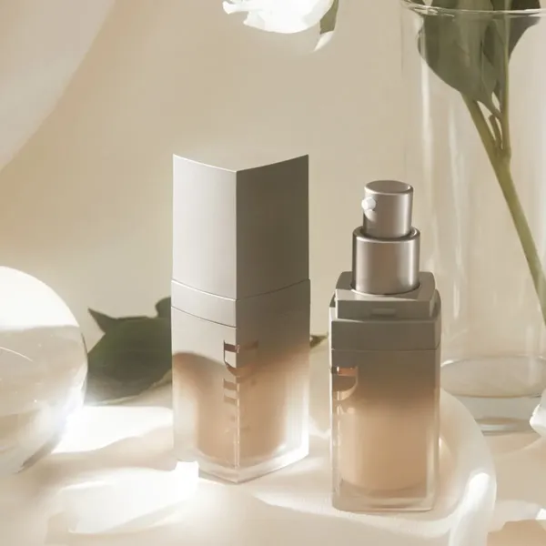 kem-nen-thuan-chay-dinto-hieu-ung-cang-muot-wooncho-blur-glowy-foundation-25ml-1