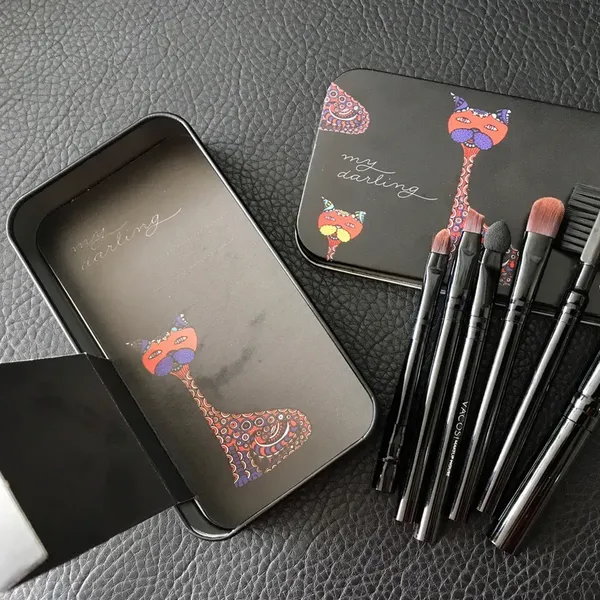 hop-co-trang-diem-du-lich-vacosi-my-darling-travel-brush-set-6pcs-black-5