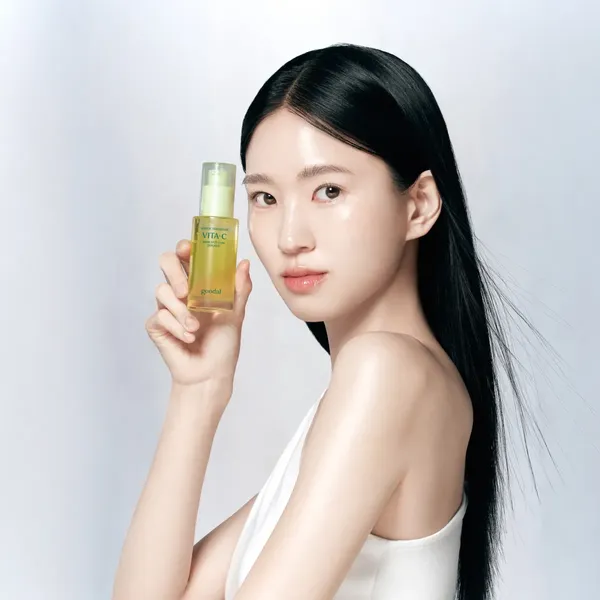 green-tangerine-vita-c-dark-spot-care-serum-alpha-40ml-2