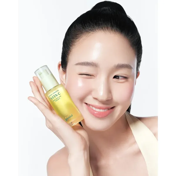 green-tangerine-vita-c-dark-spot-care-serum-alpha-40ml-9