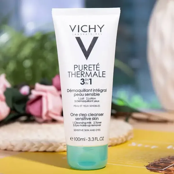 sua-rua-mat-cho-da-nhay-cam-vichy-purete-3in1-cleanser-sensitive-skin-2