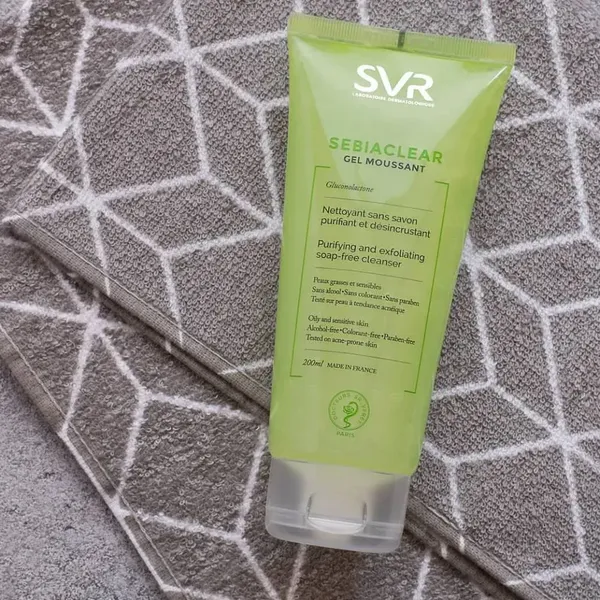 gel-rua-mat-khong-xa-phong-cho-da-dau-svr-sebiaclear-gel-moussant-3