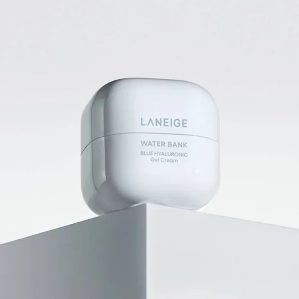 phien-ban-moi-2024-kem-duong-laneige-cap-am-cho-da-mem-mai-water-bank-blue-hyaluronic-gel-cream-50ml-6