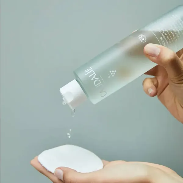 nuoc-can-bang-cho-da-dau-mun-caudalie-vinopure-purifying-toner-400ml-2