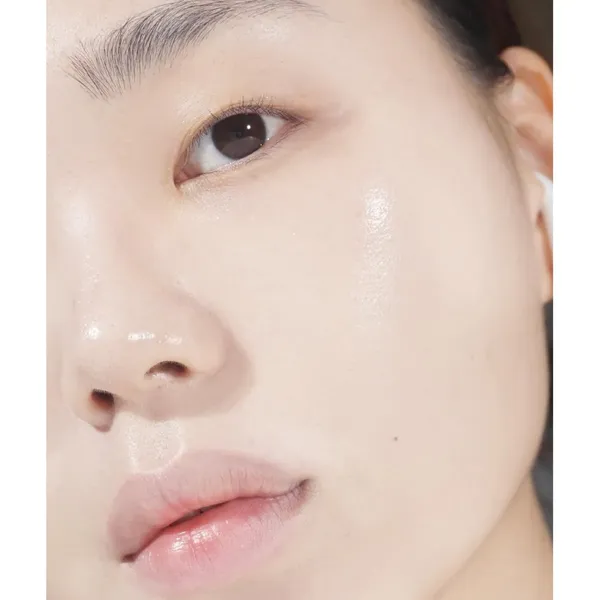 phan-nuoc-banila-co-cap-am-nang-tong-da-covericious-ultimate-white-cushion-moisture-spf50-pa-14g-4
