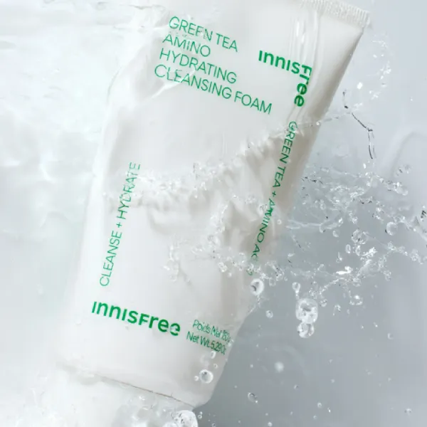 sua-rua-mat-duong-am-tu-tra-xanh-innisfree-2