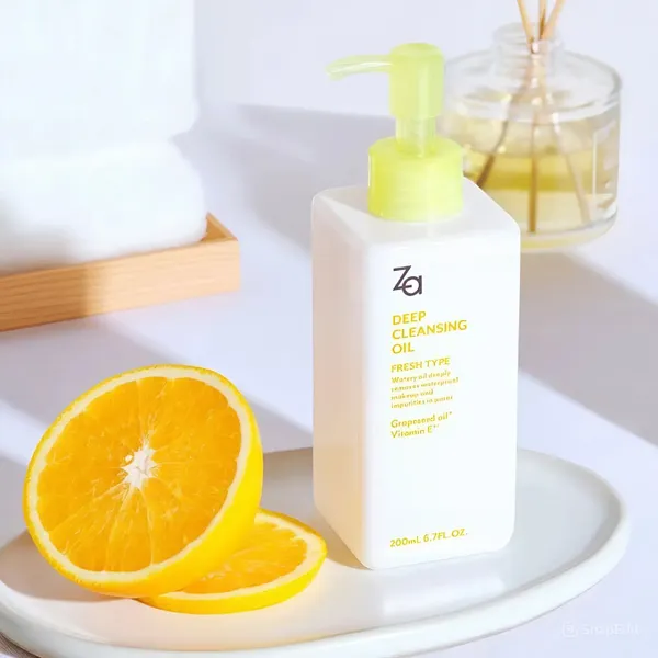dau-tay-trang-za-deep-cleansing-oil-2