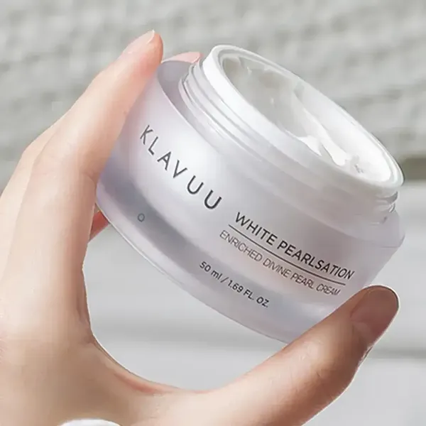 kem-duong-lam-sang-da-klavuu-white-pearlsation-enriched-divine-pearl-cream-50ml-3