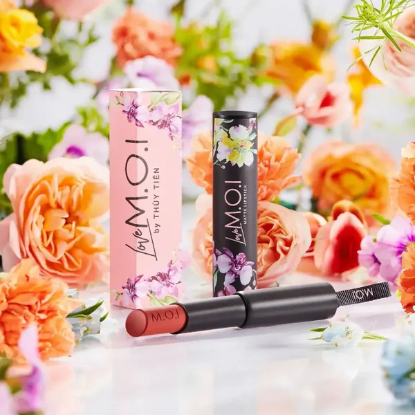 phien-ban-gioi-han-by-thuy-tien-son-thoi-sap-love-m-o-i-matte-liquid-lipstick-3-5g-4