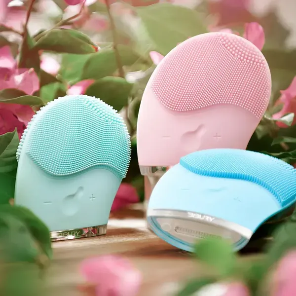 may-rua-mat-mau-xanh-bien-bibury-kin-therapy-facial-cleansing-machine-bright-blue-4
