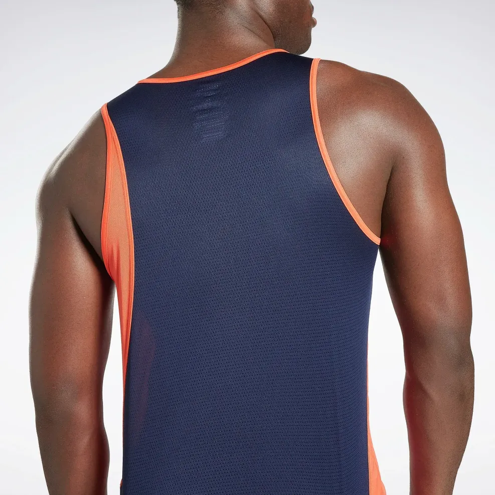 running-speedwick-singlet-hk0008-3