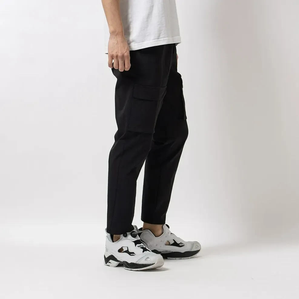 active-ess-woven-pant-100075607-3