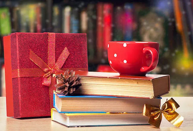 Sách là món quà vô giá dịp lễ Noel